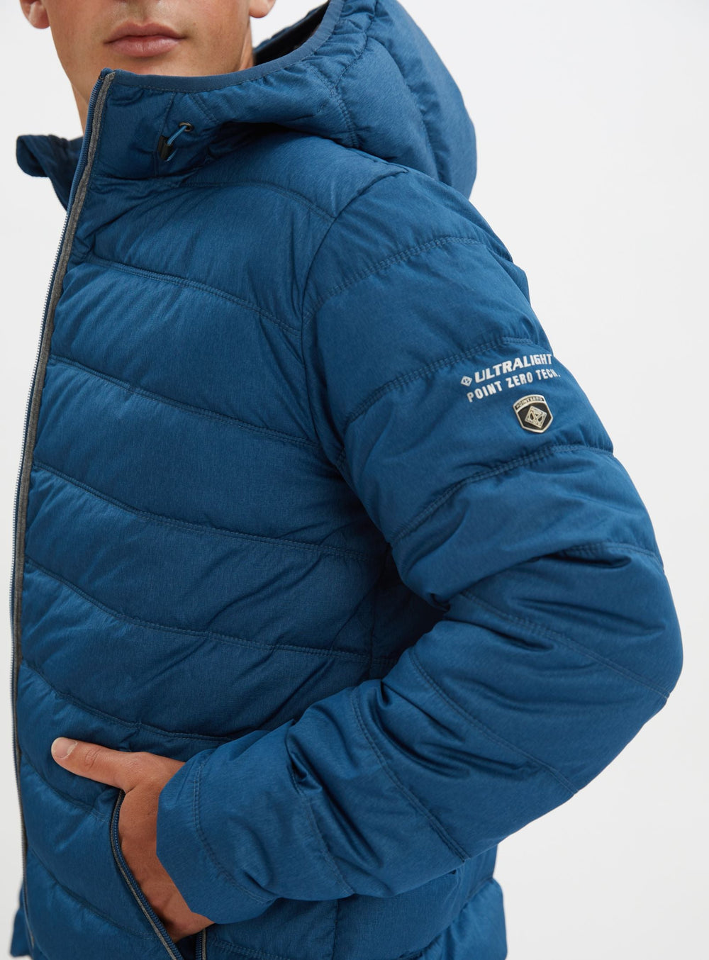 Steel melange||Mélange d'acier